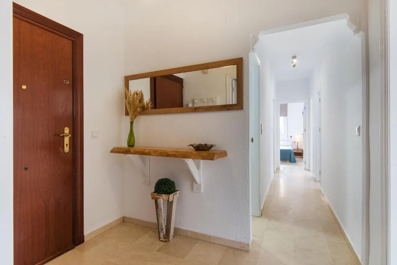 The 2Nd Corner: Central Apartment Ideal For Groups Málaga
